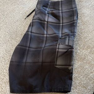 O’Neil men’s shorts size 40
